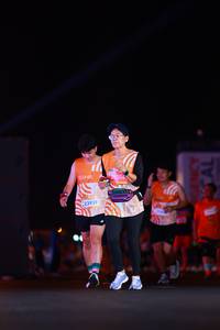 BIB: 23939, 29304
                            <button type="button" onclick="openModal(22928969)" class="btn btn-primary btn-sm float-right btn-popup" data-toggle="modal" data-target=".modal-high-quality">
                        <i class="fas fa-shopping-cart"></i> Add to Cart
                    </button>
                                            <button type="button" onclick="isThisMe(22928969, true)" class="btn btn-success btn-sm float-right btn-popup btn-isme hidden" data-toggle="tooltip" data-placement="bottom" title="นี่คือรูปของคุณใช่ไหม คลิกที่นี่เพื่อเอาเข้าอัลบั้ม">
                        <i class="fas fa-plus"></i> Add to album
                    </button>
                    <button type="button" onclick="isThisMe(22928969, false)" class="btn btn-warning btn-sm float-right btn-popup btn-isnotme hidden">
                        <i class="fas fa-ban"></i> Remove from album
                    </button>